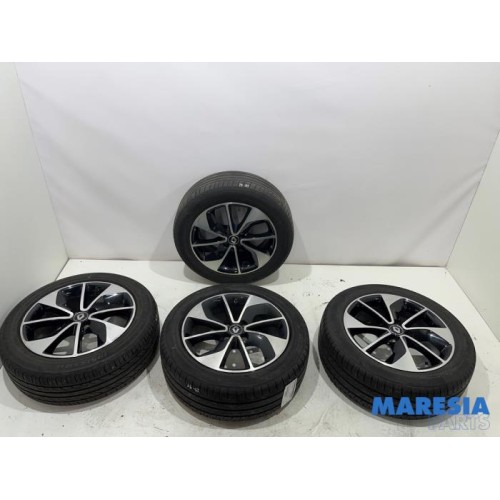 Renault - ZOE - Velgen set + banden