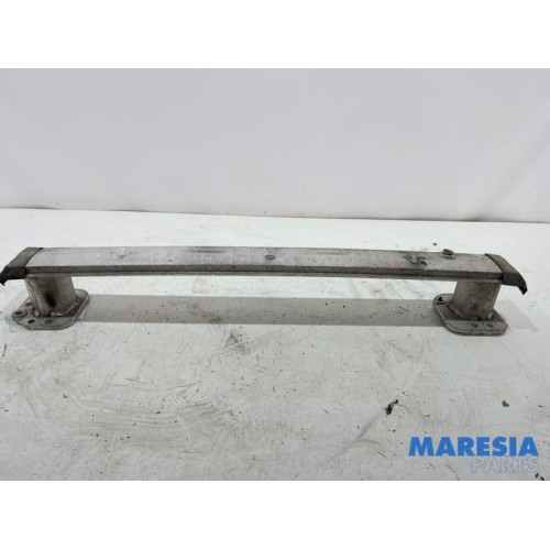 Peugeot - 308 - Rear bumper frame