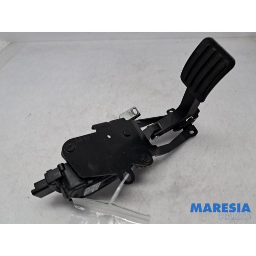 Citroen - Jumpy - Accelerator pedal