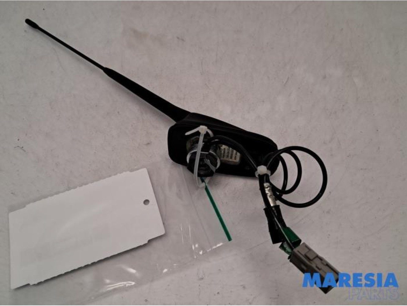 Citroen - Jumpy - Antenna