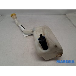 Renault - ZOE - Front windscreen washer reservoir