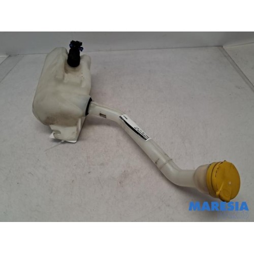 Renault - ZOE - Front windscreen washer reservoir