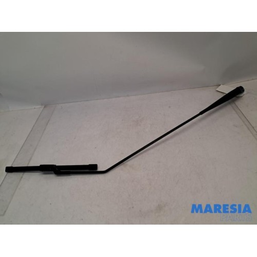 Renault - ZOE - Front wiper arm