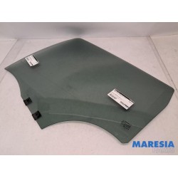 Renault - ZOE - Rear door window 4-door, left