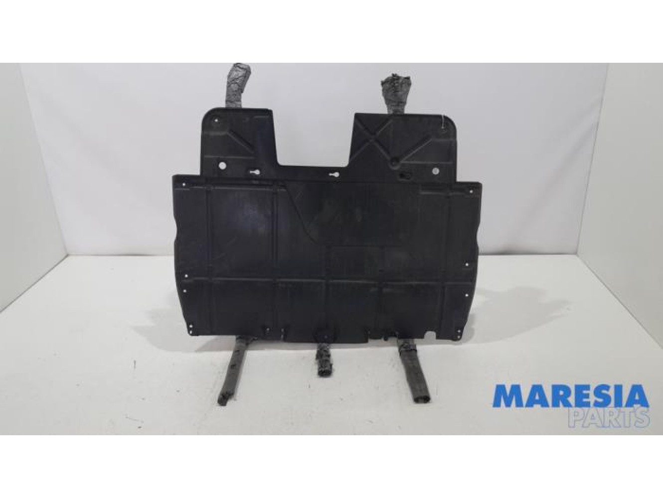 Fiat - Punto - Motor Schutzblech