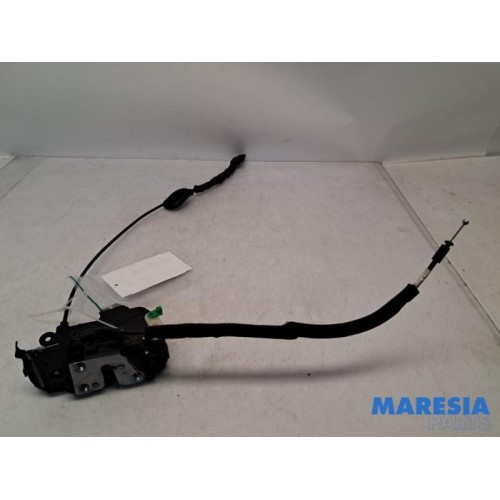 Renault - ZOE - Door lock mechanism 4-door, front left