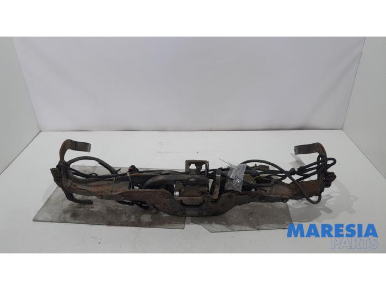 Citroen - C5 - Towbar