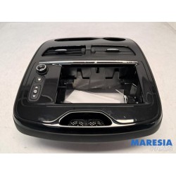 Renault - ZOE - Radio omlijsting