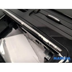 Renault - ZOE - Radio omlijsting