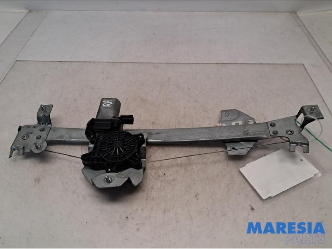 Renault - ZOE - Rear door window mechanism 4-door, right