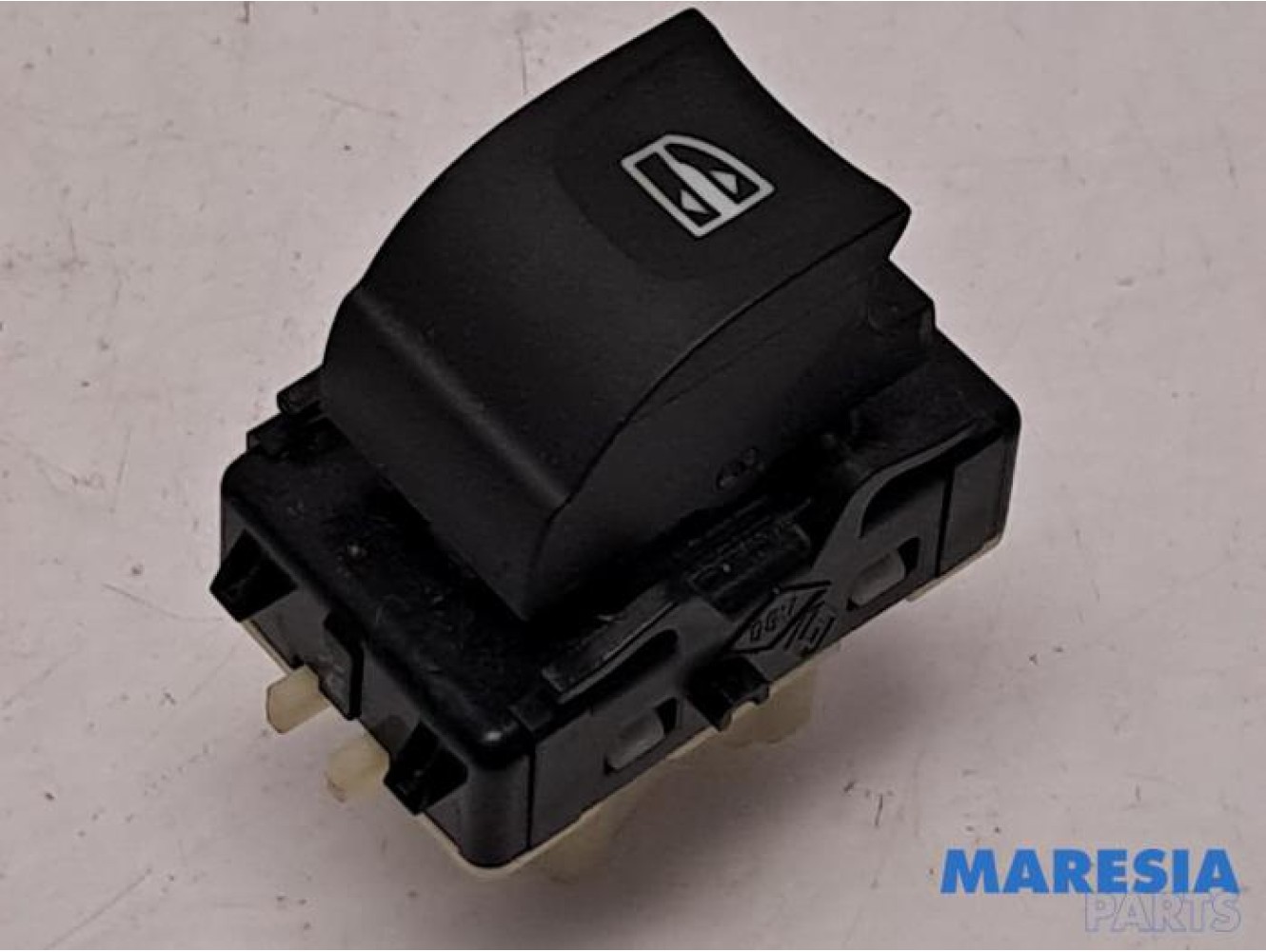 Renault - ZOE - Electric window switch