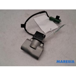 Renault - ZOE - AC expansion valve