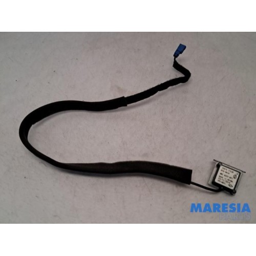 Renault - ZOE - Antenne GPS