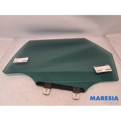 Citroen - C5 - Rear door window 4-door, left