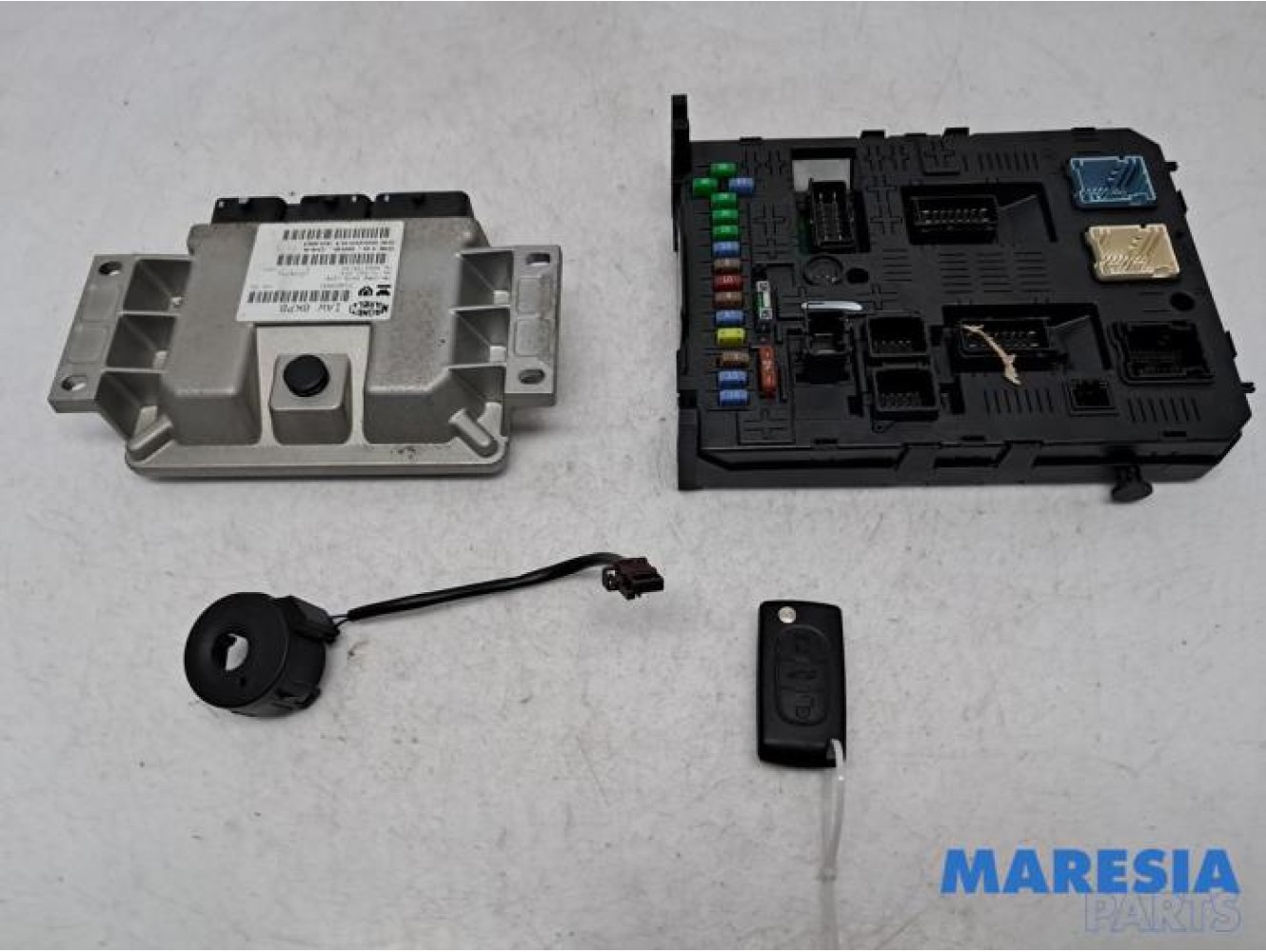 Citroen - C5 - Engine management computer