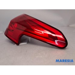 Citroen - C5 - Taillight, right