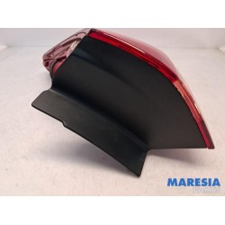 Citroen - C5 - Taillight, right