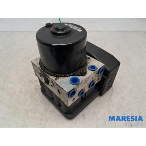 Citroen - DS3 - ABS pump