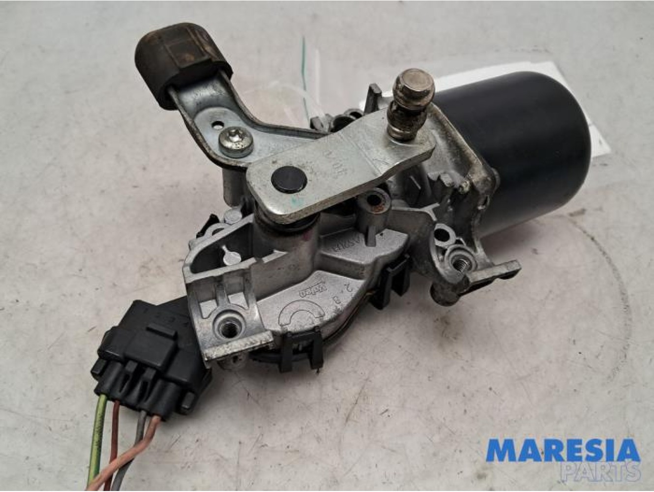 Citroen - DS3 - Front wiper motor