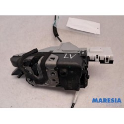 Citroen - C5 - Door lock mechanism 4-door, front left