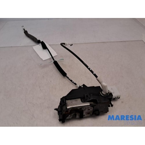 Citroen - C5 - Front door lock mechanism 4-door, right