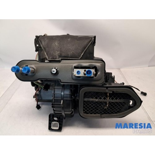 Citroen - C5 - Heater housing