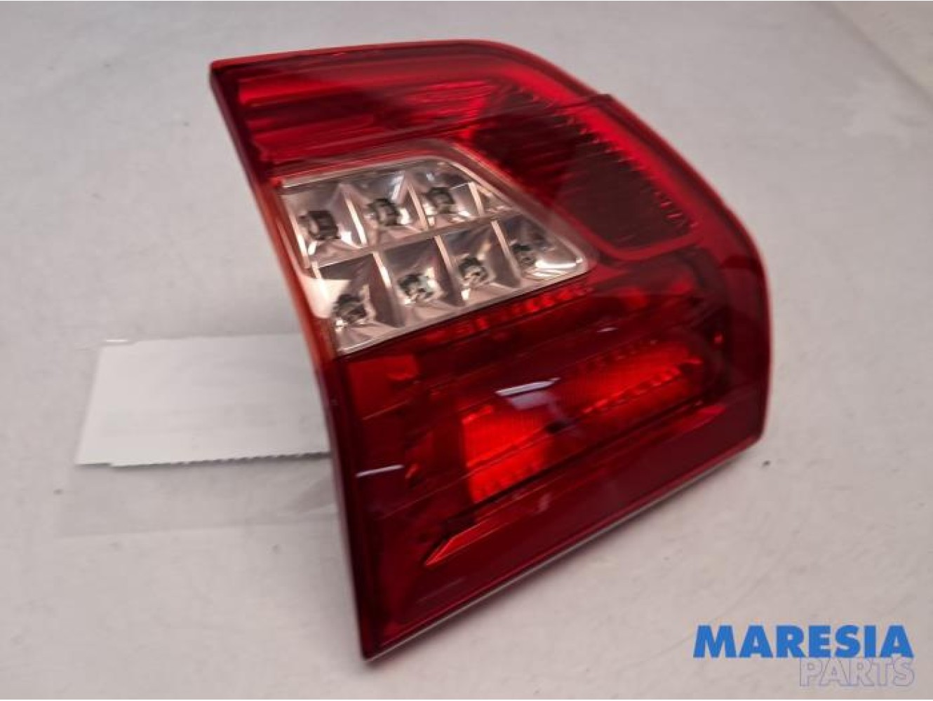 Citroen - C5 - Taillight, right