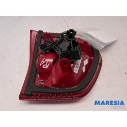 Citroen - C5 - Taillight, right