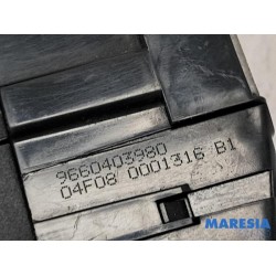 Citroen - C5 - Tailgate lock mechanism