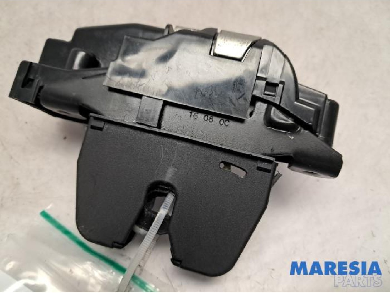 Citroen - C5 - Tailgate lock mechanism