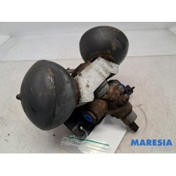 Citroen - C5 - HD controller (suspension)
