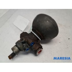 Citroen - C5 - HD controller (suspension)