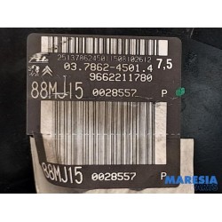 Citroen - C5 - Brake servo
