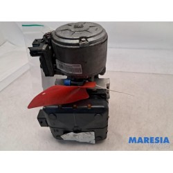 Citroen - C5 - LHM pump (suspension)