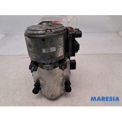 Citroen - C5 - LHM pump (suspension)