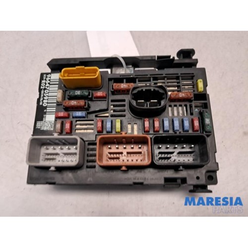 Citroen - C5 - Fuse box