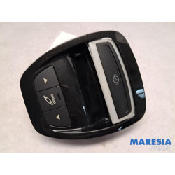 Citroen - C5 - Parking brake switch