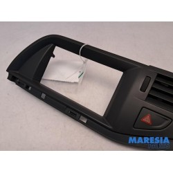 Citroen - C5 - Elément tableau de bord