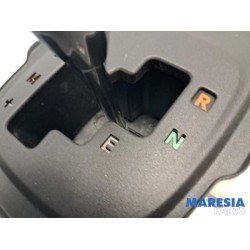 Peugeot - 108 - Automatic gear selector