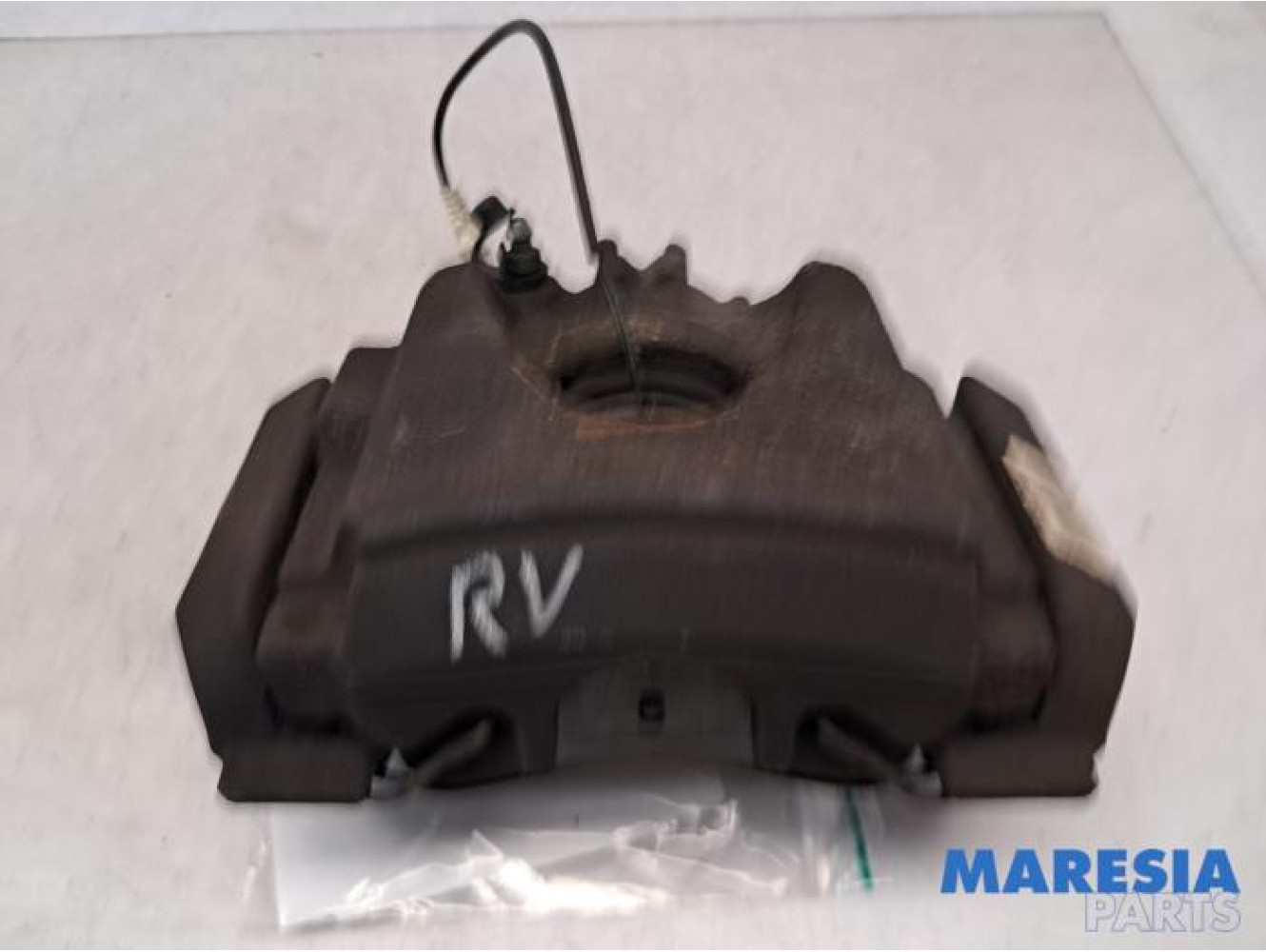 Citroen - C5 - Front brake calliper, right
