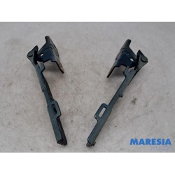 Citroen - C5 - Bonnet Hinge