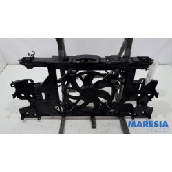 Renault - Megane - Front panel