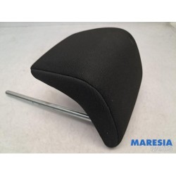 Fiat - Punto - Headrest