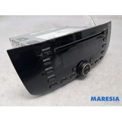 Fiat - Punto - Radio CD player