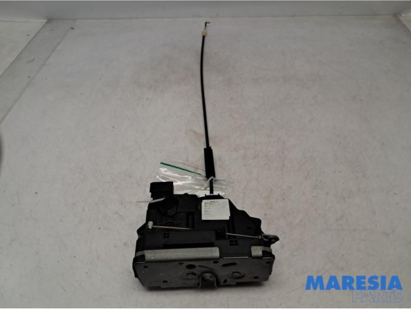 Fiat - Punto - Rear door mechanism 4-door, right