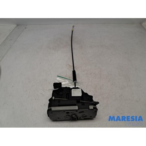 Fiat - Punto - Rear door mechanism 4-door, right