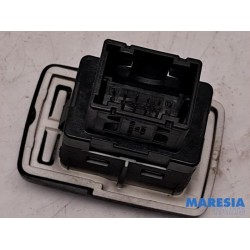 Fiat - Punto - AUX / USB connection