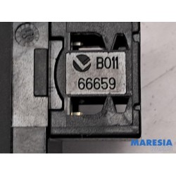 Fiat - Punto - AUX / USB connection