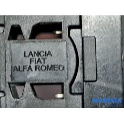Fiat - Punto - AUX / USB connection