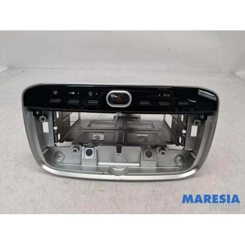 Fiat - Punto - Radio omlijsting
